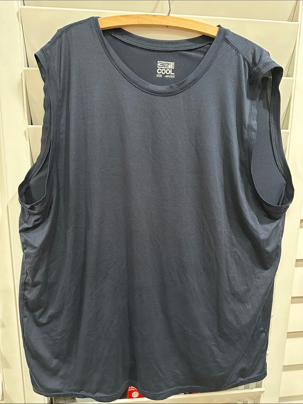 Cool Tech Men's Sleeveless Tank - Navy